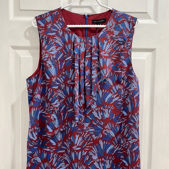 Banana Republic Ruffle Sleeveless Pattern Dress - Picture 3 of 14